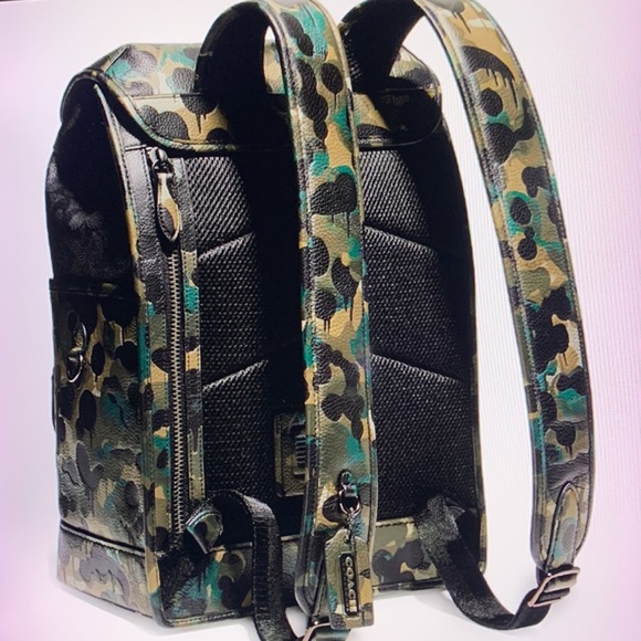 Coach League Flap Backpack In Signature Canvas With Camo Print - Picture 5 of 17